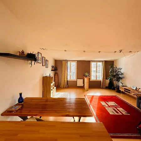 Large Bright Downtown Station 5 Min Away Apartamento *