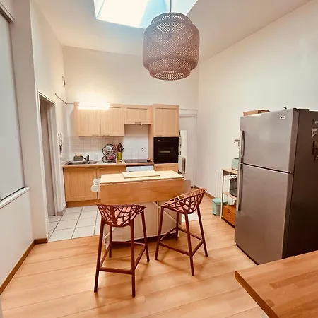 Large Bright Downtown Station 5 Min Away Apartamento *